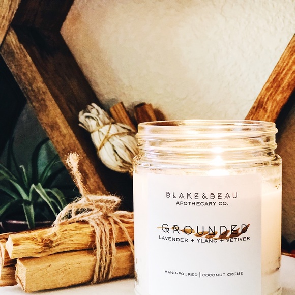 GROUNDED - Picture 2 of 3